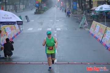 BƯỚC CHẠY CHÀO XUÂN THÀNH PHỐ QUẢNG NGÃI 2024 - Ảnh #1252410