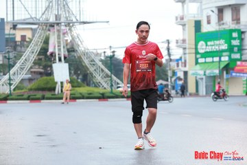 BƯỚC CHẠY CHÀO XUÂN THÀNH PHỐ QUẢNG NGÃI 2024 - Ảnh #1230730
