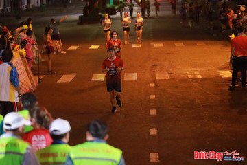 BƯỚC CHẠY CHÀO XUÂN THÀNH PHỐ QUẢNG NGÃI 2024 - Ảnh #1248579