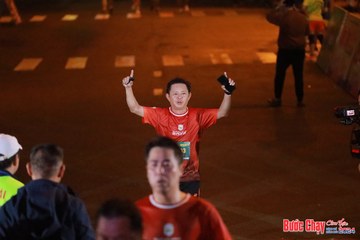 BƯỚC CHẠY CHÀO XUÂN THÀNH PHỐ QUẢNG NGÃI 2024 - Ảnh #1245836