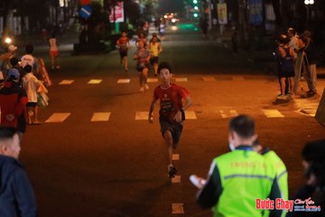 BƯỚC CHẠY CHÀO XUÂN THÀNH PHỐ QUẢNG NGÃI 2024 - Ảnh #1242897
