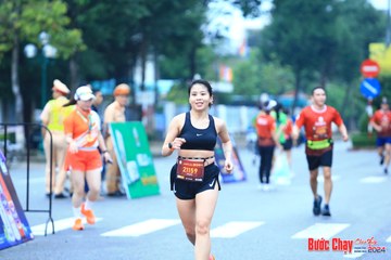 BƯỚC CHẠY CHÀO XUÂN THÀNH PHỐ QUẢNG NGÃI 2024 - Ảnh #1230559
