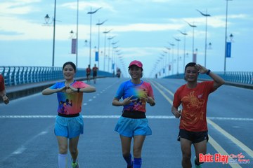 BƯỚC CHẠY CHÀO XUÂN THÀNH PHỐ QUẢNG NGÃI 2024 - Ảnh #1222586