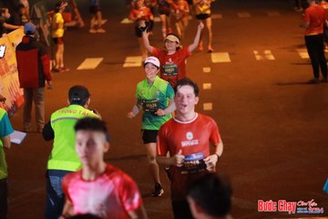 BƯỚC CHẠY CHÀO XUÂN THÀNH PHỐ QUẢNG NGÃI 2024 - Ảnh #1248781