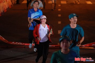 BƯỚC CHẠY CHÀO XUÂN THÀNH PHỐ QUẢNG NGÃI 2024 - Ảnh #1239602