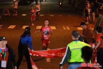 BƯỚC CHẠY CHÀO XUÂN THÀNH PHỐ QUẢNG NGÃI 2024 - Ảnh #1241819