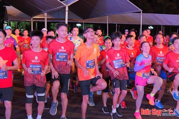 BƯỚC CHẠY CHÀO XUÂN THÀNH PHỐ QUẢNG NGÃI 2024 - Ảnh #1252545