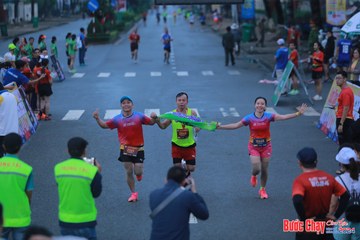 BƯỚC CHẠY CHÀO XUÂN THÀNH PHỐ QUẢNG NGÃI 2024 - Ảnh #1220743