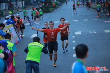 BƯỚC CHẠY CHÀO XUÂN THÀNH PHỐ QUẢNG NGÃI 2024 - Ảnh #1251230