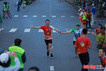 BƯỚC CHẠY CHÀO XUÂN THÀNH PHỐ QUẢNG NGÃI 2024 - Ảnh #1251668