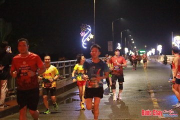 BƯỚC CHẠY CHÀO XUÂN THÀNH PHỐ QUẢNG NGÃI 2024 - Ảnh #1231997