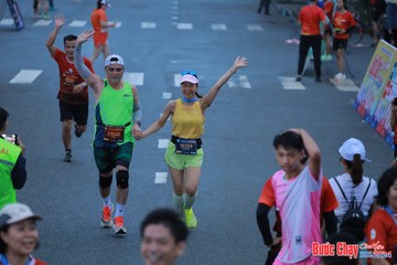 BƯỚC CHẠY CHÀO XUÂN THÀNH PHỐ QUẢNG NGÃI 2024 - Ảnh #1251461