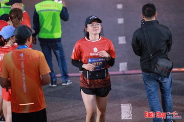 BƯỚC CHẠY CHÀO XUÂN THÀNH PHỐ QUẢNG NGÃI 2024 - Ảnh #1250185