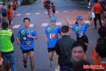 BƯỚC CHẠY CHÀO XUÂN THÀNH PHỐ QUẢNG NGÃI 2024 - Ảnh #1250423