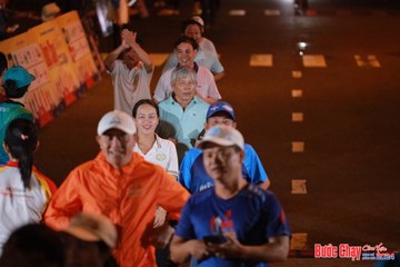 BƯỚC CHẠY CHÀO XUÂN THÀNH PHỐ QUẢNG NGÃI 2024 - Ảnh #1240036