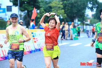 BƯỚC CHẠY CHÀO XUÂN THÀNH PHỐ QUẢNG NGÃI 2024 - Ảnh #1230389