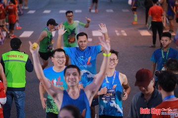 BƯỚC CHẠY CHÀO XUÂN THÀNH PHỐ QUẢNG NGÃI 2024 - Ảnh #1250255
