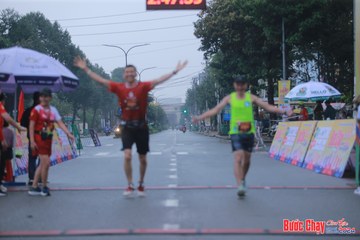 BƯỚC CHẠY CHÀO XUÂN THÀNH PHỐ QUẢNG NGÃI 2024 - Ảnh #1222298