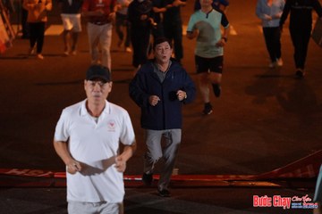 BƯỚC CHẠY CHÀO XUÂN THÀNH PHỐ QUẢNG NGÃI 2024 - Ảnh #1239690