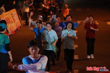 BƯỚC CHẠY CHÀO XUÂN THÀNH PHỐ QUẢNG NGÃI 2024 - Ảnh #1239898