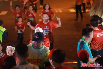 BƯỚC CHẠY CHÀO XUÂN THÀNH PHỐ QUẢNG NGÃI 2024 - Ảnh #1248828