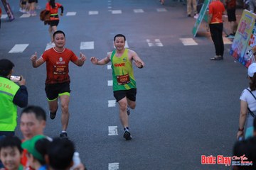 BƯỚC CHẠY CHÀO XUÂN THÀNH PHỐ QUẢNG NGÃI 2024 - Ảnh #1250889