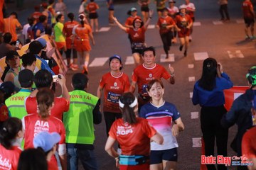 BƯỚC CHẠY CHÀO XUÂN THÀNH PHỐ QUẢNG NGÃI 2024 - Ảnh #1249810