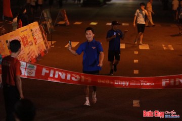 BƯỚC CHẠY CHÀO XUÂN THÀNH PHỐ QUẢNG NGÃI 2024 - Ảnh #1239116
