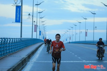 BƯỚC CHẠY CHÀO XUÂN THÀNH PHỐ QUẢNG NGÃI 2024 - Ảnh #1222540