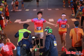 BƯỚC CHẠY CHÀO XUÂN THÀNH PHỐ QUẢNG NGÃI 2024 - Ảnh #1249774