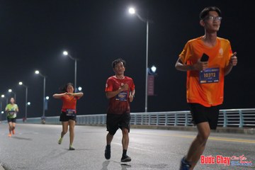 BƯỚC CHẠY CHÀO XUÂN THÀNH PHỐ QUẢNG NGÃI 2024 - Ảnh #1253576