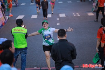 BƯỚC CHẠY CHÀO XUÂN THÀNH PHỐ QUẢNG NGÃI 2024 - Ảnh #1250585