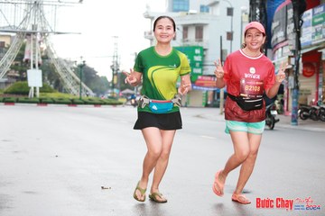 BƯỚC CHẠY CHÀO XUÂN THÀNH PHỐ QUẢNG NGÃI 2024 - Ảnh #1231104
