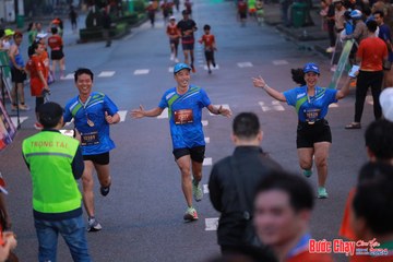 BƯỚC CHẠY CHÀO XUÂN THÀNH PHỐ QUẢNG NGÃI 2024 - Ảnh #1250414