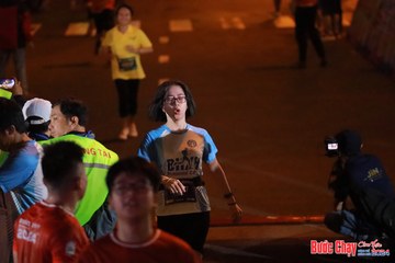 BƯỚC CHẠY CHÀO XUÂN THÀNH PHỐ QUẢNG NGÃI 2024 - Ảnh #1252426