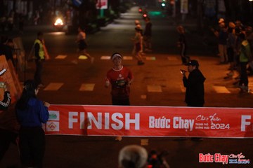 BƯỚC CHẠY CHÀO XUÂN THÀNH PHỐ QUẢNG NGÃI 2024 - Ảnh #1240614