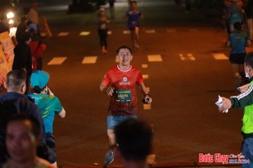 BƯỚC CHẠY CHÀO XUÂN THÀNH PHỐ QUẢNG NGÃI 2024 - Ảnh #1242666