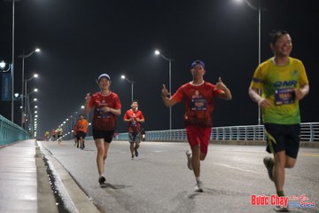 BƯỚC CHẠY CHÀO XUÂN THÀNH PHỐ QUẢNG NGÃI 2024 - Ảnh #1253515