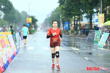 BƯỚC CHẠY CHÀO XUÂN THÀNH PHỐ QUẢNG NGÃI 2024 - Ảnh #1238518