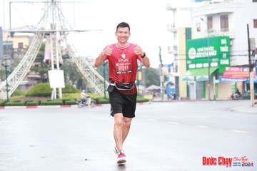 BƯỚC CHẠY CHÀO XUÂN THÀNH PHỐ QUẢNG NGÃI 2024 - Ảnh #1231051