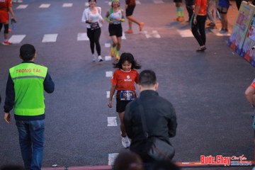 BƯỚC CHẠY CHÀO XUÂN THÀNH PHỐ QUẢNG NGÃI 2024 - Ảnh #1250272