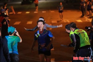 BƯỚC CHẠY CHÀO XUÂN THÀNH PHỐ QUẢNG NGÃI 2024 - Ảnh #1242739