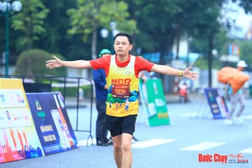 BƯỚC CHẠY CHÀO XUÂN THÀNH PHỐ QUẢNG NGÃI 2024 - Ảnh #1232938