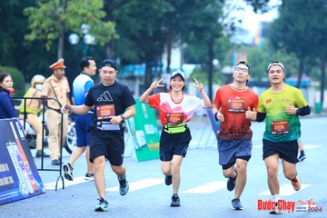BƯỚC CHẠY CHÀO XUÂN THÀNH PHỐ QUẢNG NGÃI 2024 - Ảnh #1232444