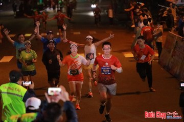 BƯỚC CHẠY CHÀO XUÂN THÀNH PHỐ QUẢNG NGÃI 2024 - Ảnh #1247309