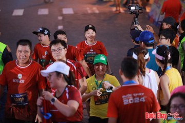 BƯỚC CHẠY CHÀO XUÂN THÀNH PHỐ QUẢNG NGÃI 2024 - Ảnh #1249977