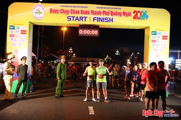 BƯỚC CHẠY CHÀO XUÂN THÀNH PHỐ QUẢNG NGÃI 2024 - Ảnh #1212647