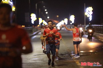 BƯỚC CHẠY CHÀO XUÂN THÀNH PHỐ QUẢNG NGÃI 2024 - Ảnh #1230951