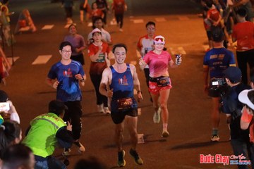 BƯỚC CHẠY CHÀO XUÂN THÀNH PHỐ QUẢNG NGÃI 2024 - Ảnh #1248959