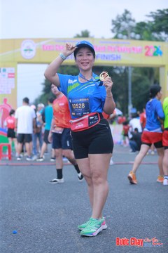 BƯỚC CHẠY CHÀO XUÂN THÀNH PHỐ QUẢNG NGÃI 2024 - Ảnh #1221180